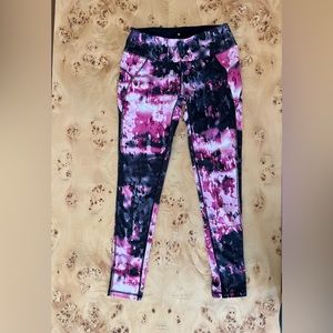 Beyond Yoga - legging - pink/purple/black print - size S